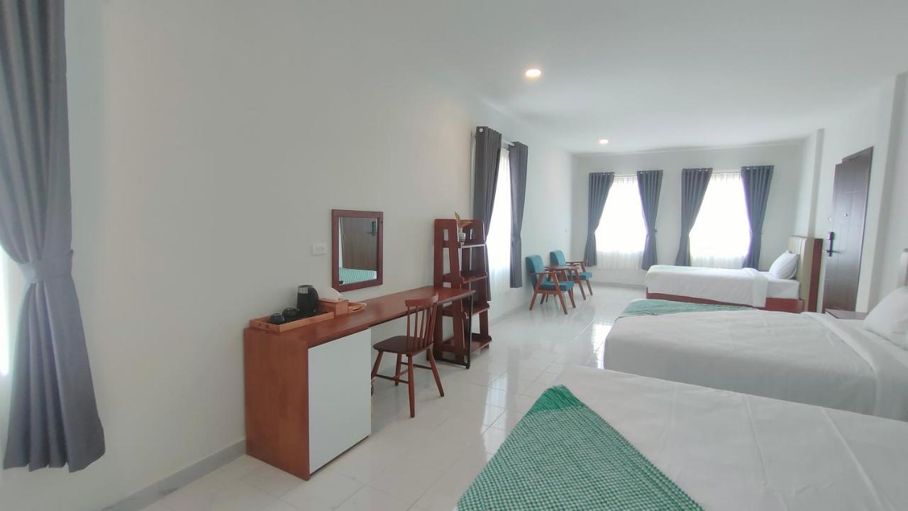 Wildbird Hotel Tràm Chim Екстериор снимка